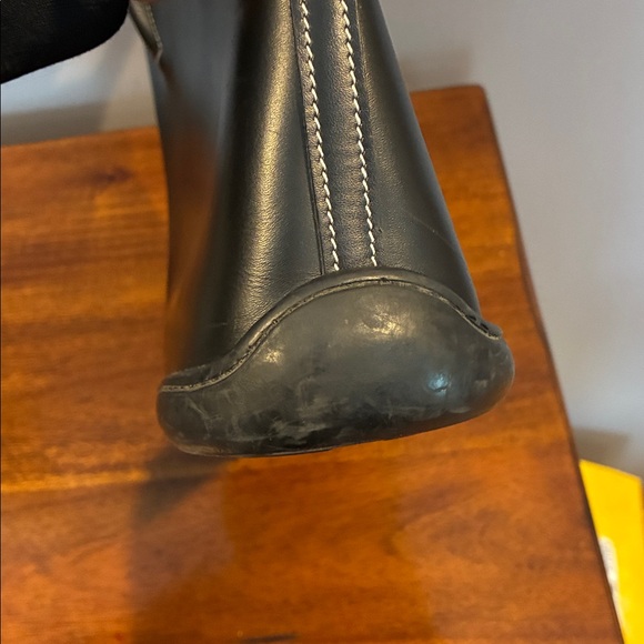 Dooney & Bourke Black Leather Handbag - Picture 11 of 12